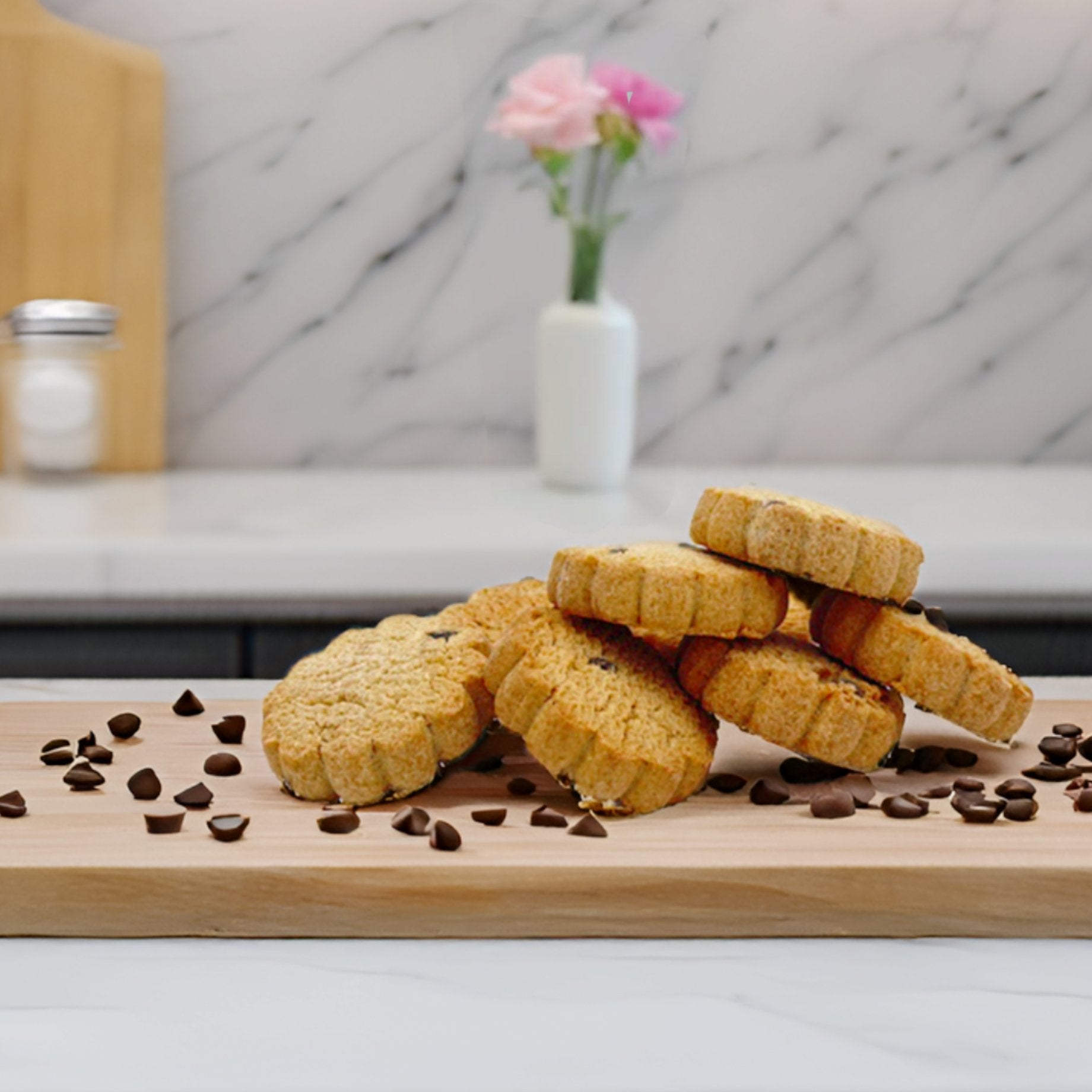 Chocolate Chip Biscuits (122g) - SRSLYLowCarb