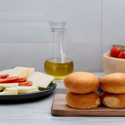 Bread Rolls x 4